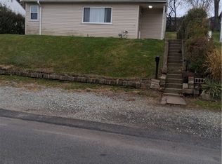 1332 Beverly Rd, McKeesport, PA 15133