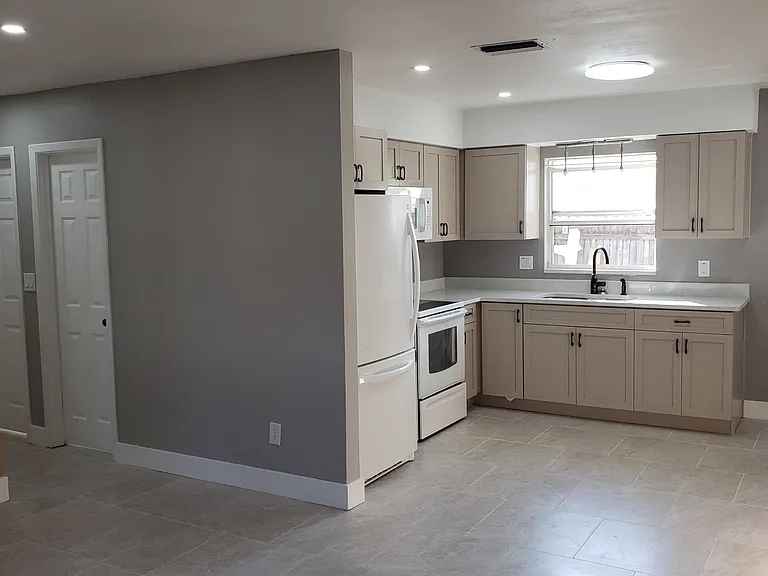 Viewing Part of Kitchen.