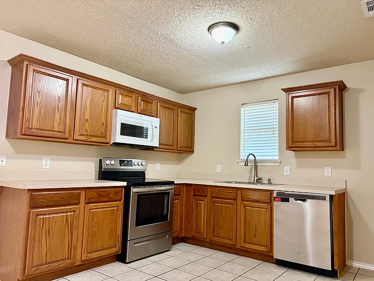 4945 Diamond Trace Trl — Photo 7