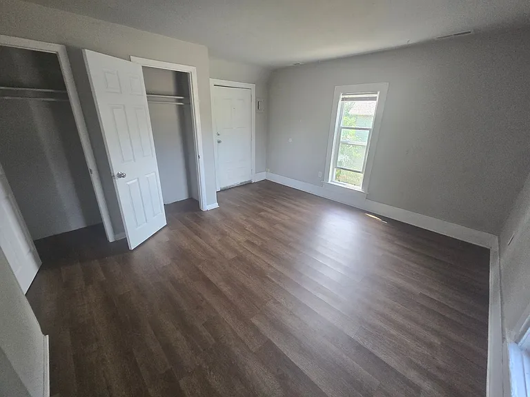 910 Sahwatch St — Photo 9