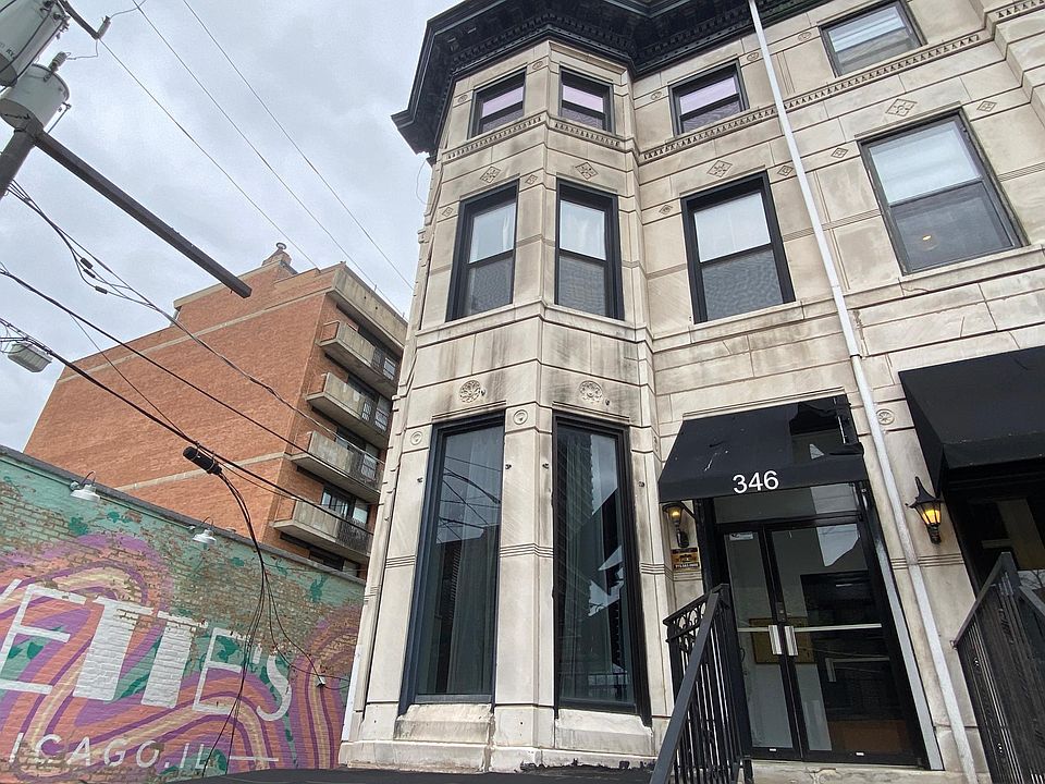 1st image of 346 W Armitage Ave #1