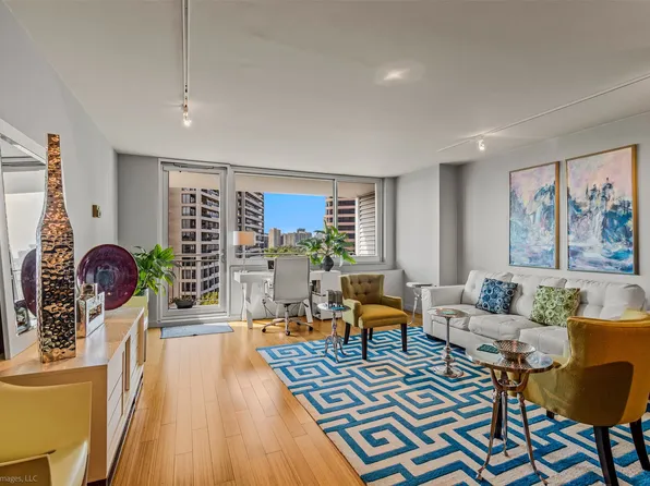 3883 Turtle Creek Blvd APT 908, Dallas, TX 75219