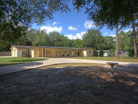 4th image of 4020 E Pine Hill Cir