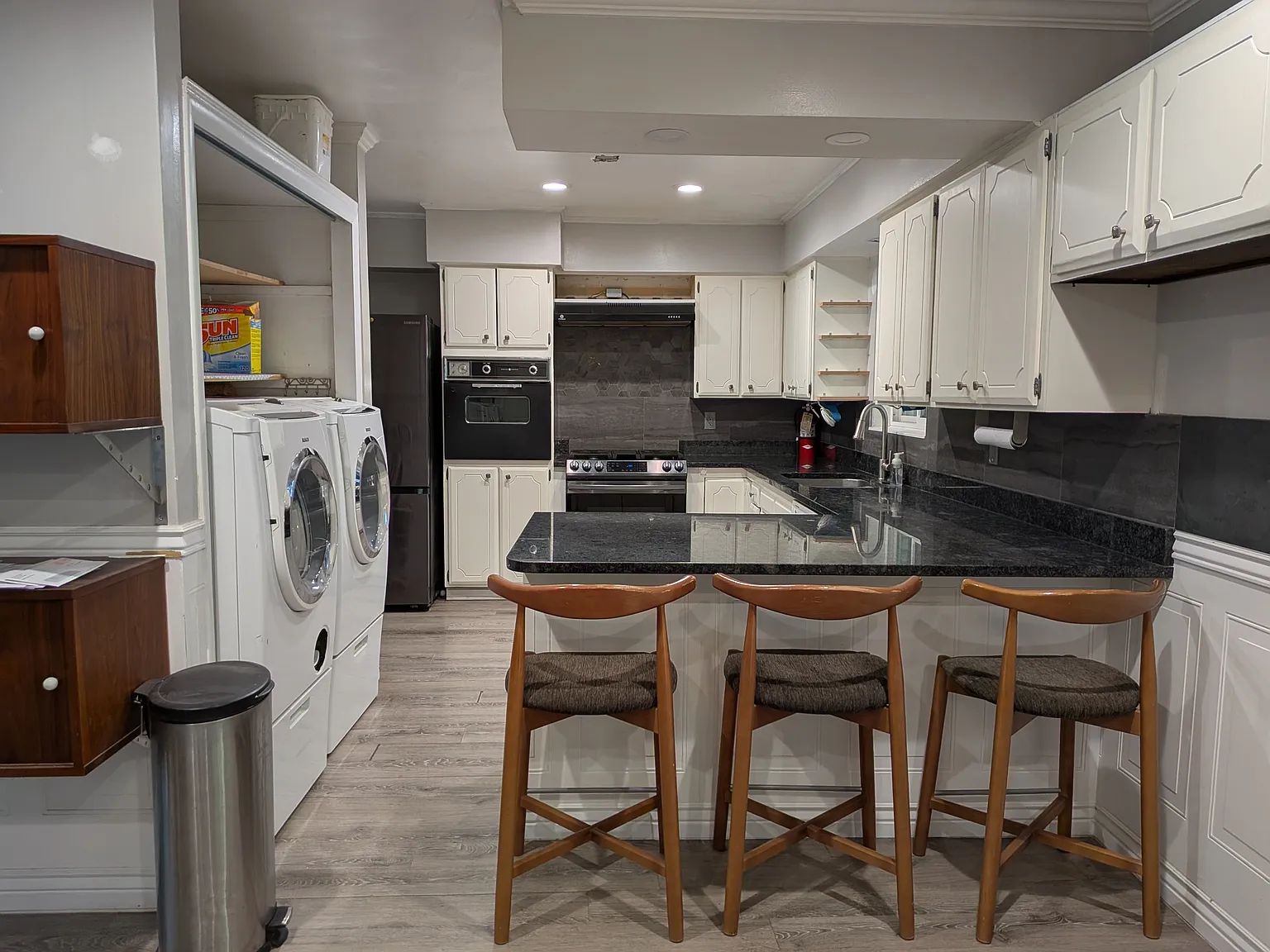 3 bed, 1600 sqft, $1,800 — Photo 1