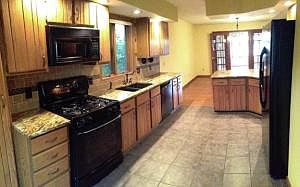 2nd image of 2614 Center Lake Dr