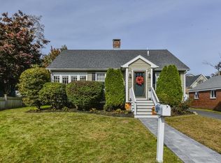 13 Hamilton Ave, Dedham, MA 02026