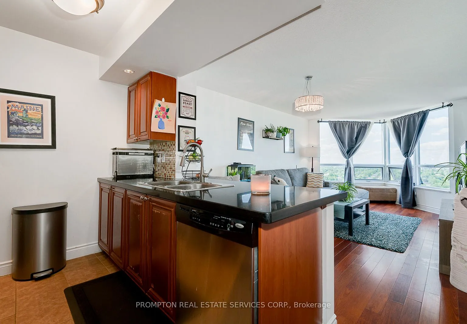 2 bed, $2,550 — Photo 4