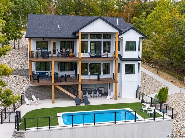 193 Beachnut Dr, Sunrise Beach, MO 65079