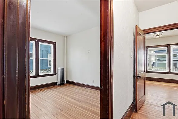 341 Belmont St #1 — Photo 5
