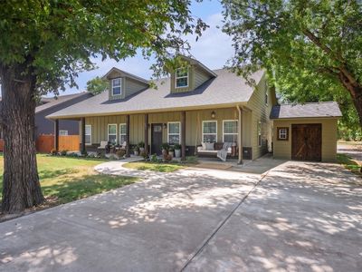 290 E Aurora St, Rhome, TX, 76078