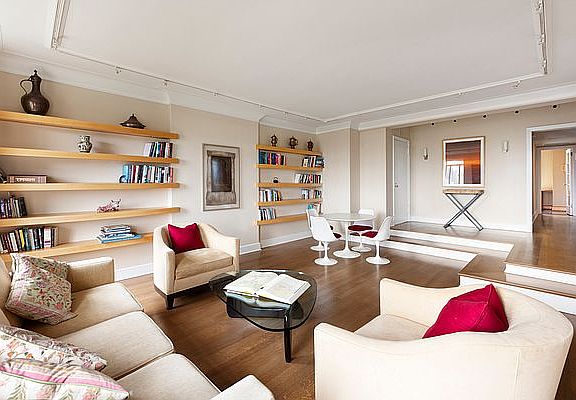 4th image of 25 Central Park W APT 22K