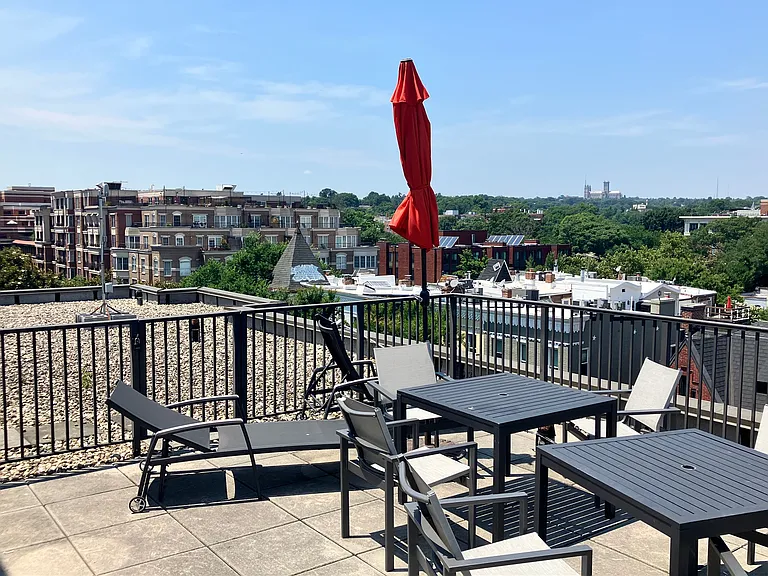 2130 N St NW #208 — Photo 12