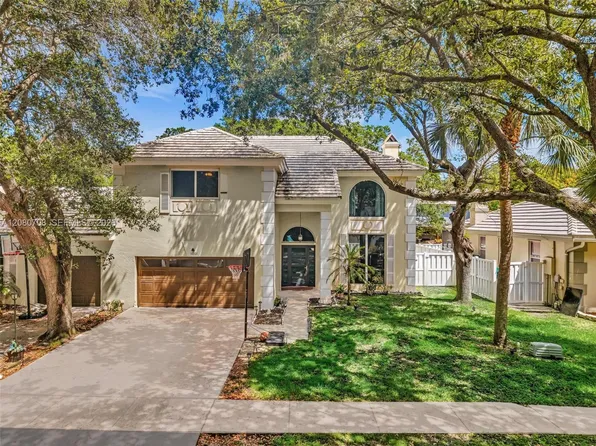 10301 Panama St, Hollywood, FL 33026