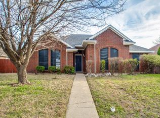 2216 Augusta St, Lancaster, TX 75146