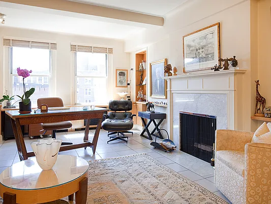 Sold by Sotheby's International Realty | media 12