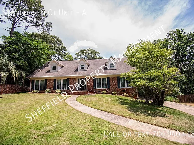 3 Stonehaven Ct #A — Photo 1