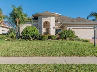 38630 Lakeview Walk, Lady Lake, FL 32159