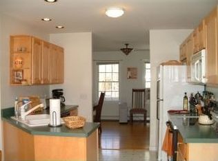 16 Davis Hill Rd, South Hero, VT 05486