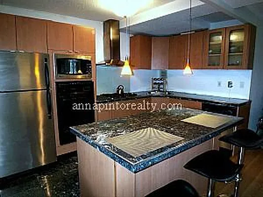 Rented by Anna Pinto Realty | media 25