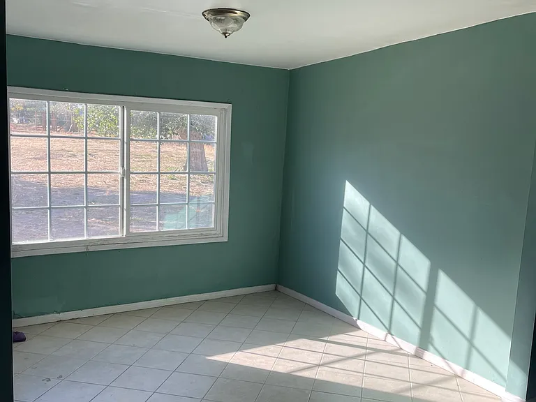 Sunroom/ nook