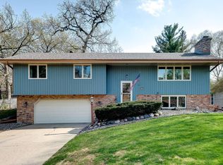 2320 Argonne Dr NE, Columbia Heights, MN 55421