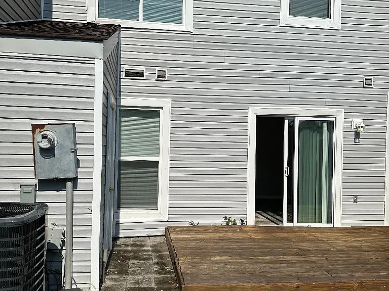 1908 Millpoint Ln — Photo 11