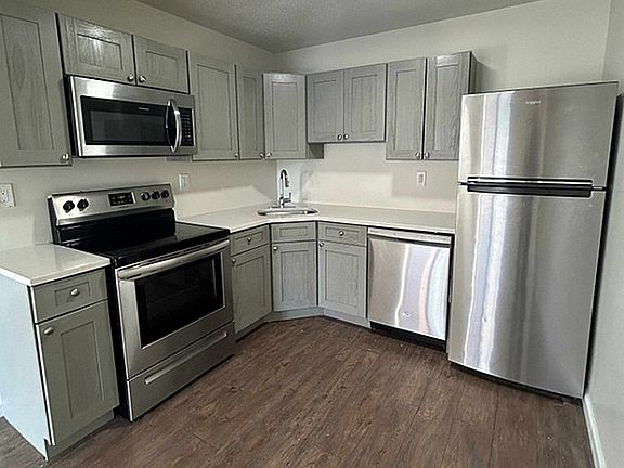 Kitchen 3