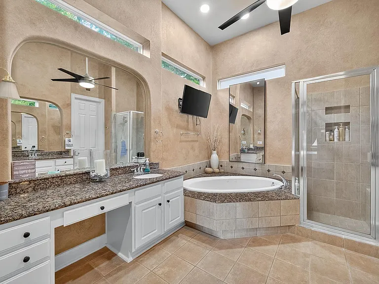 11938 Rosebrier Park Ln — Photo 44