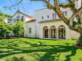 3635 Saint Gaudens Rd, Miami, FL 33133