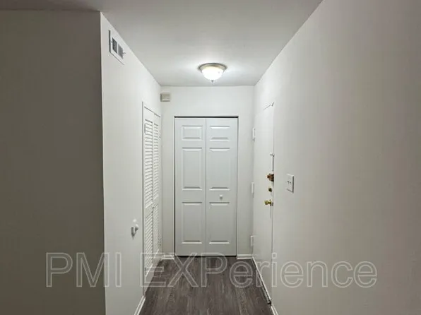 10246 Prince Pl APT 107, Upper Marlboro, MD 20774