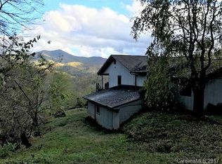 390 Choke Berry Rdg, Sylva, NC 28779