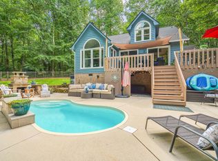 4409 Amberwood Dr, Haw River, NC 27258