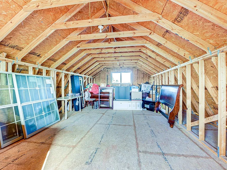 3718 Quarter Horse Trl — Photo 44