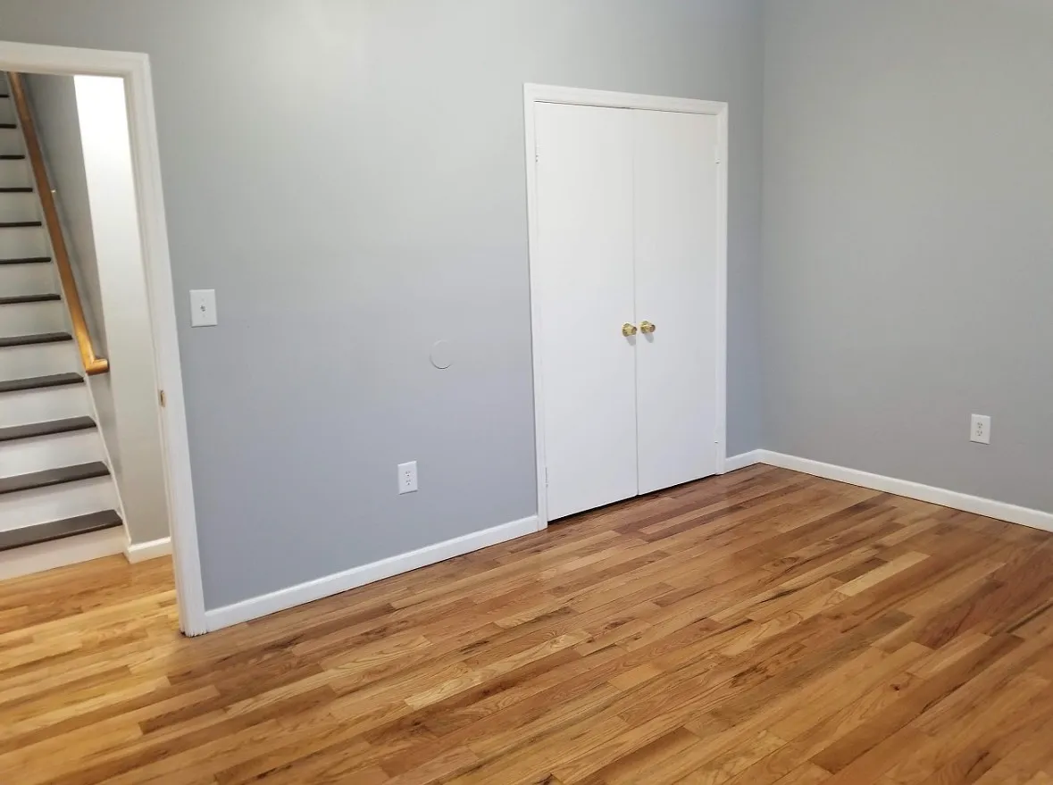 5 bed, 1525 sqft, $3,100 — Photo 4