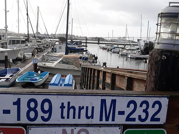 4th image of SE Bay Blvd