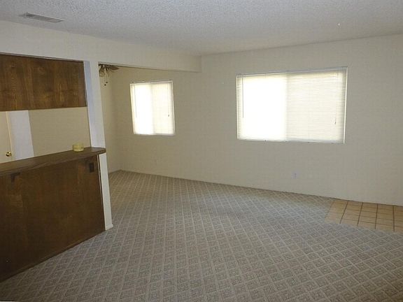 5th image of 2585 Sextant Ave