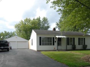 6122 Chatham Dr, Fort Wayne, IN 46816