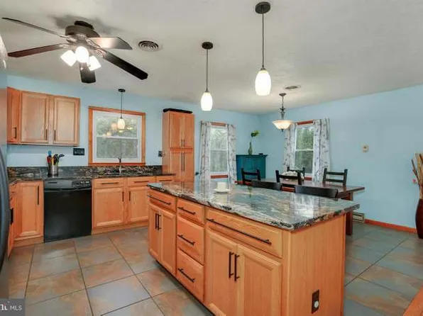 4652 Poole Rd #1, Sykesville, MD 21784