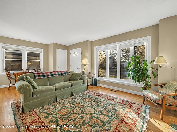 5th image of 1234 N Magnolia Ave