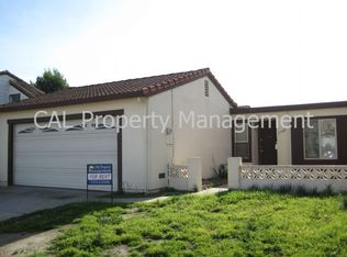1708 Madrid Cir, Salinas, CA 93906