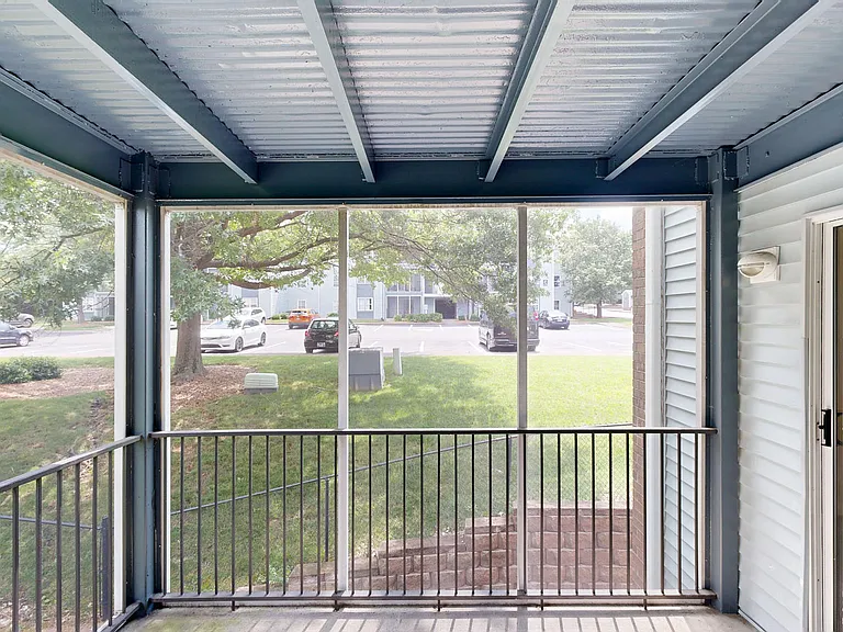 Brookridge — Photo 37
