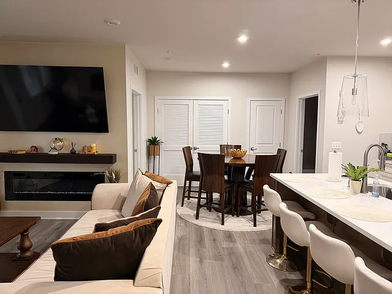 1601 Potomac Shores Pkwy #300S — Photo 7
