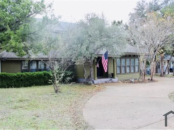 105 Summit Ridge Dr N, Lago Vista, TX 78645