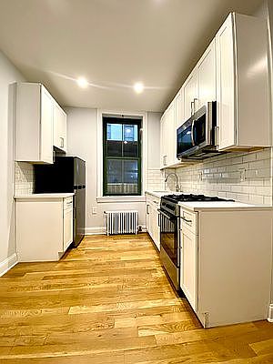 1st image of 542 E 79th St APT 1J