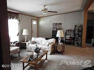 Living Room  (2)