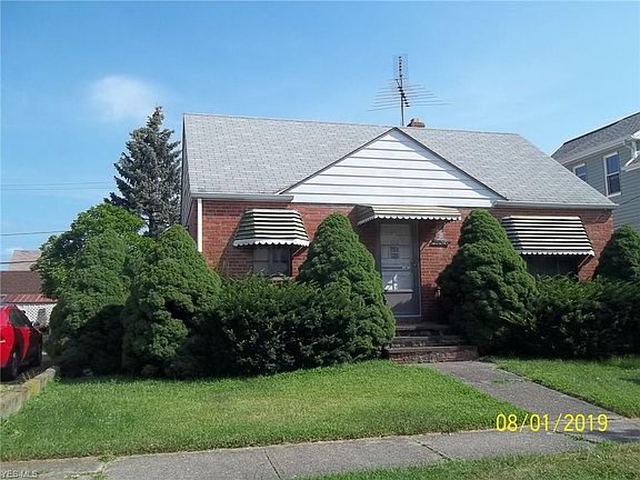2nd image of 19321 Shawnee Ave