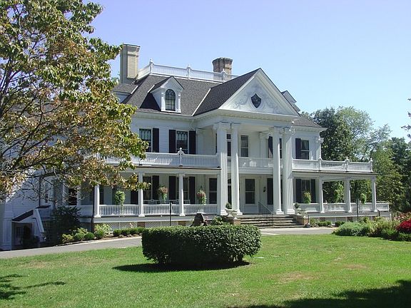 Lounsbury House