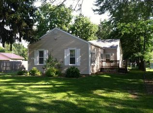 2511 W John St, Champaign, IL 61821