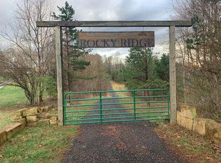 891 Pump Station Rd SE, Sugar Grove, OH 43155