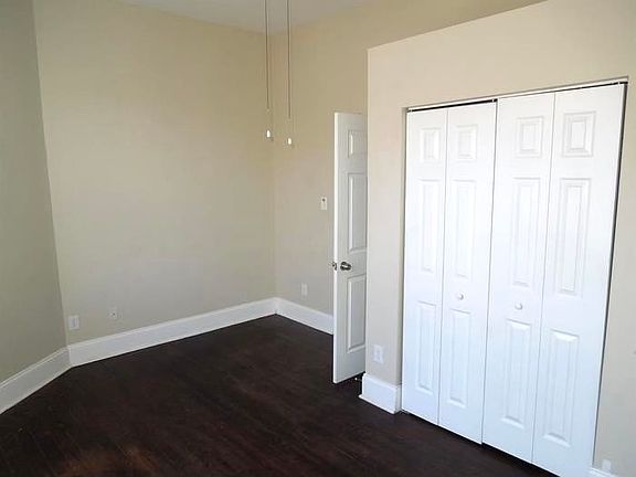 4th image of 536 E Park Ave APT A